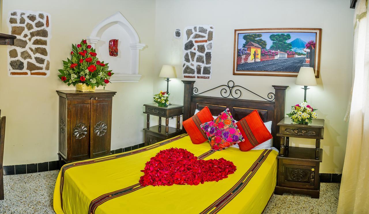 Posada San Vicente By Ahs Antigua Exterior photo